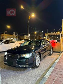 كرايسلر 300